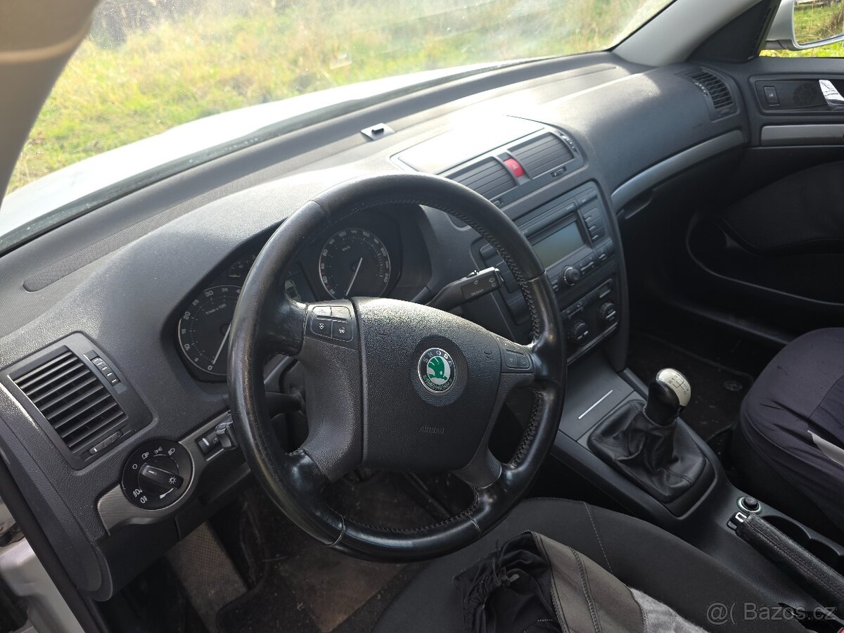 Octavia 2, 1.9tdi - 3