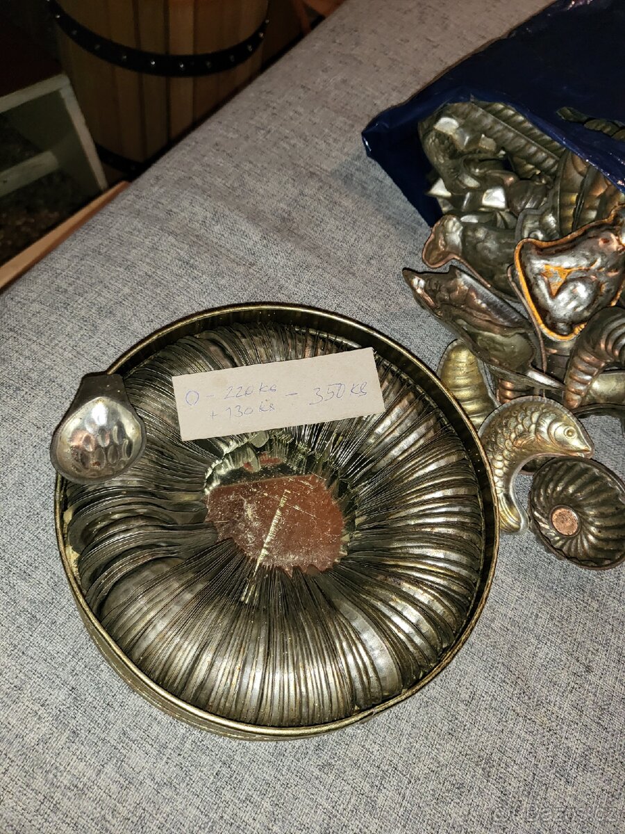 Vyklápěcí formičky - 3