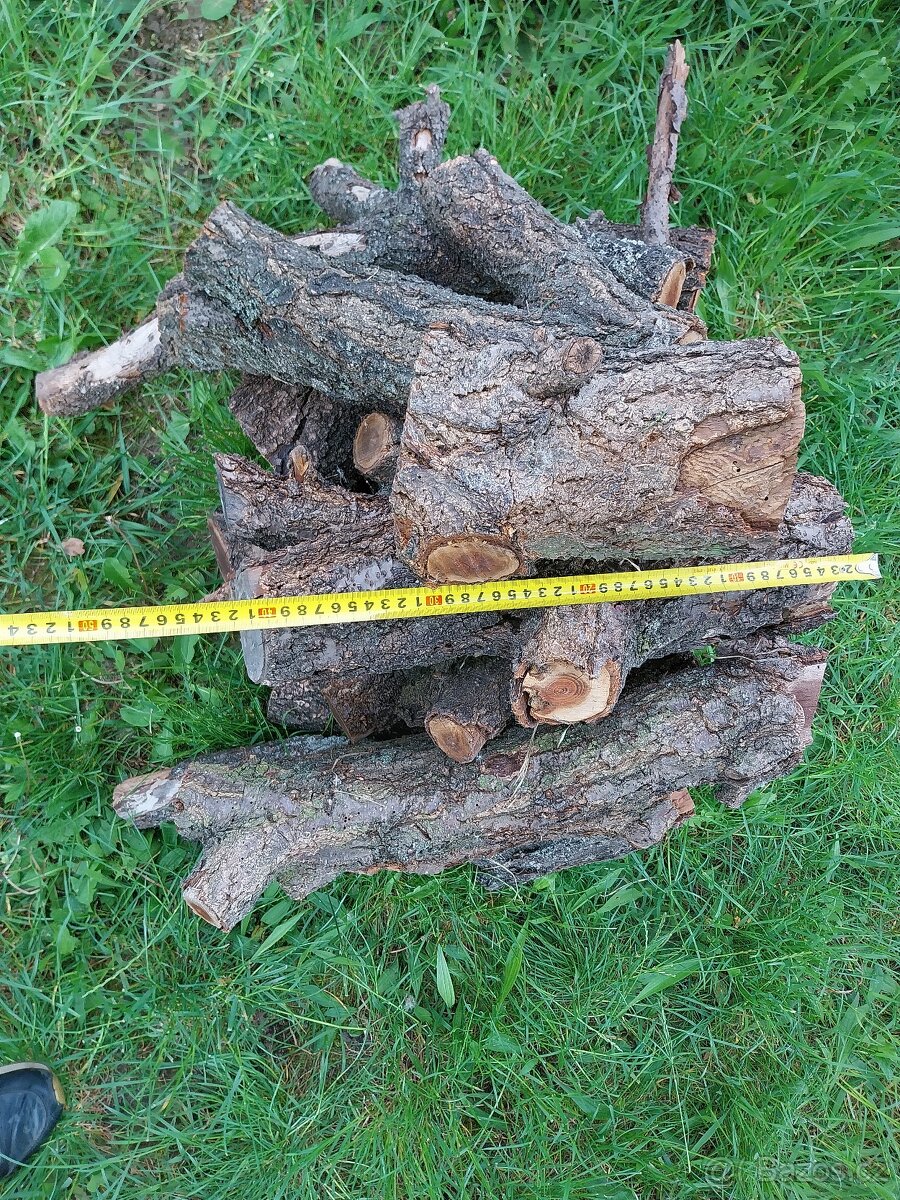 Dřevo meruňkové suché na uzení - 3