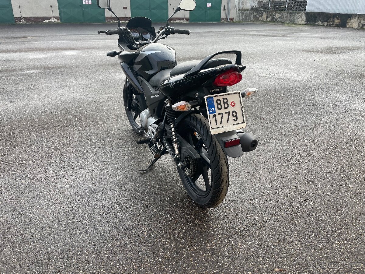 Honda CBF 125 - 3