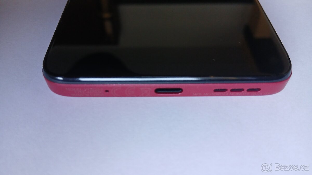 Motorola Moto G05 + pouzdro - 3