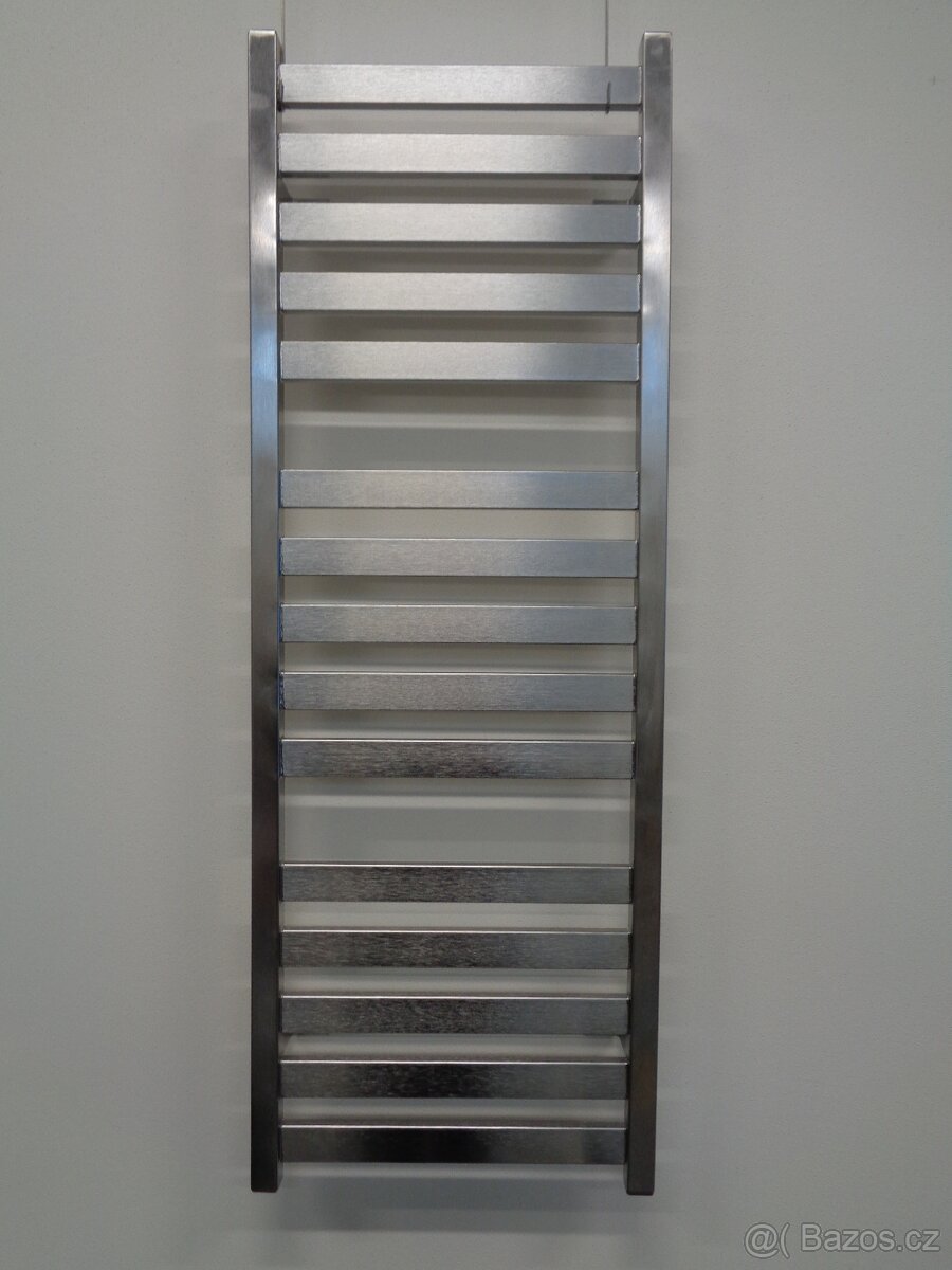 Koupelnový radiátor nerez - 3