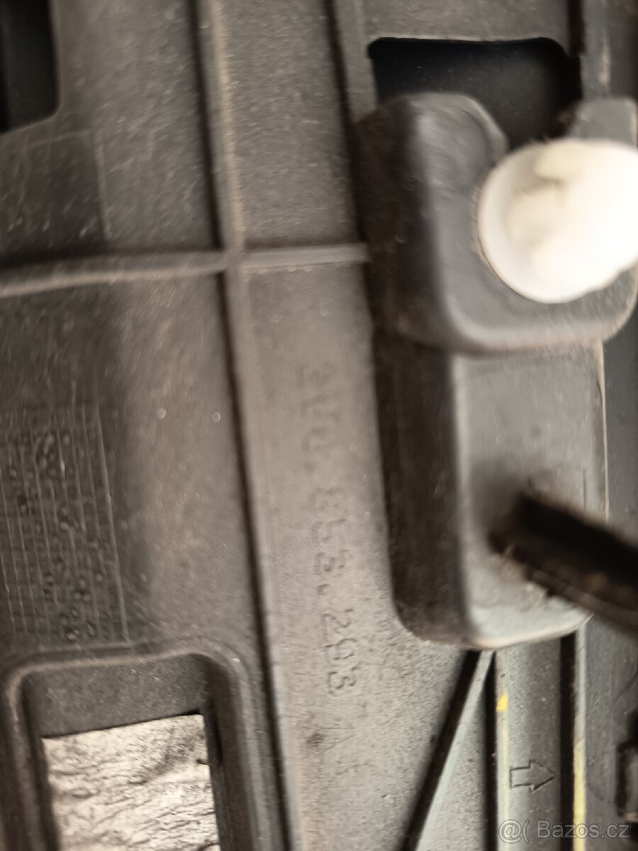 PP a PZ lišta dveří Superb 3 - 3