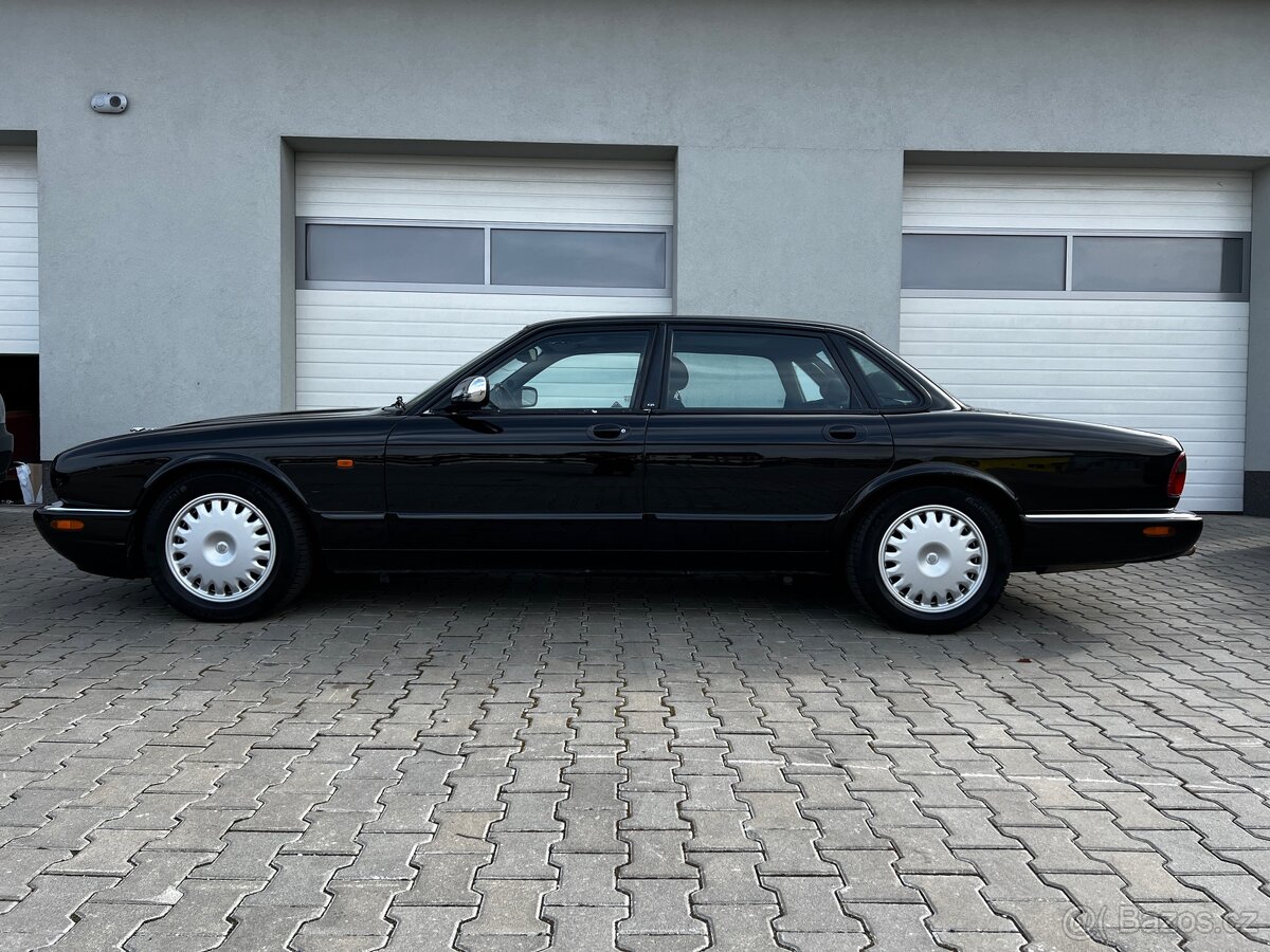 Jaguar XJR X300 4,0 Supercharged - 3