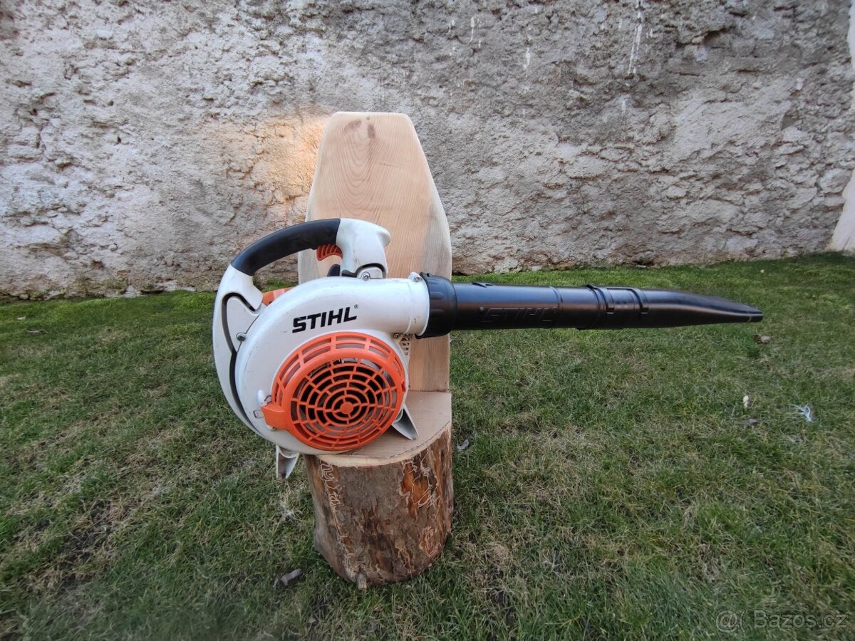 Prodám benzínový foukač Stihl SH 86 - 3