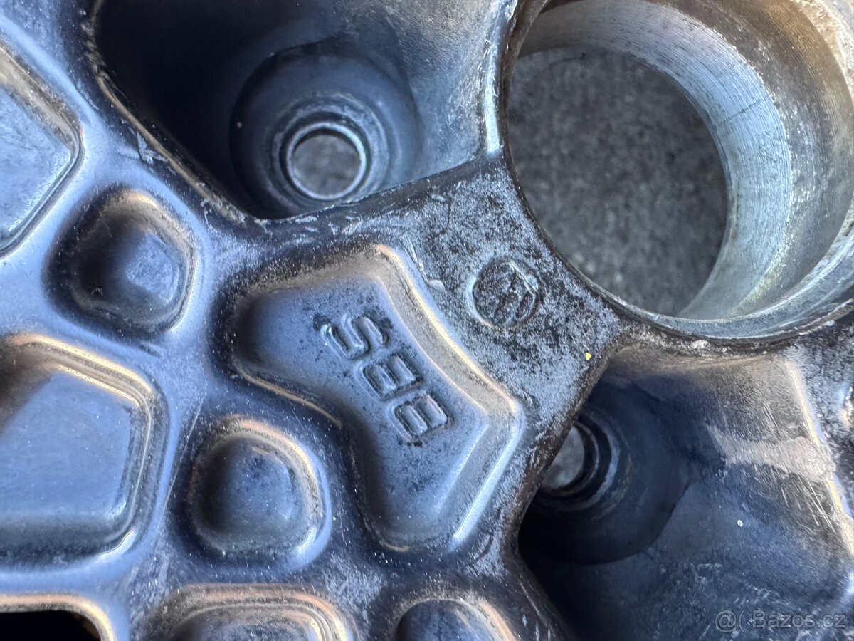 4x100 R15 - 3