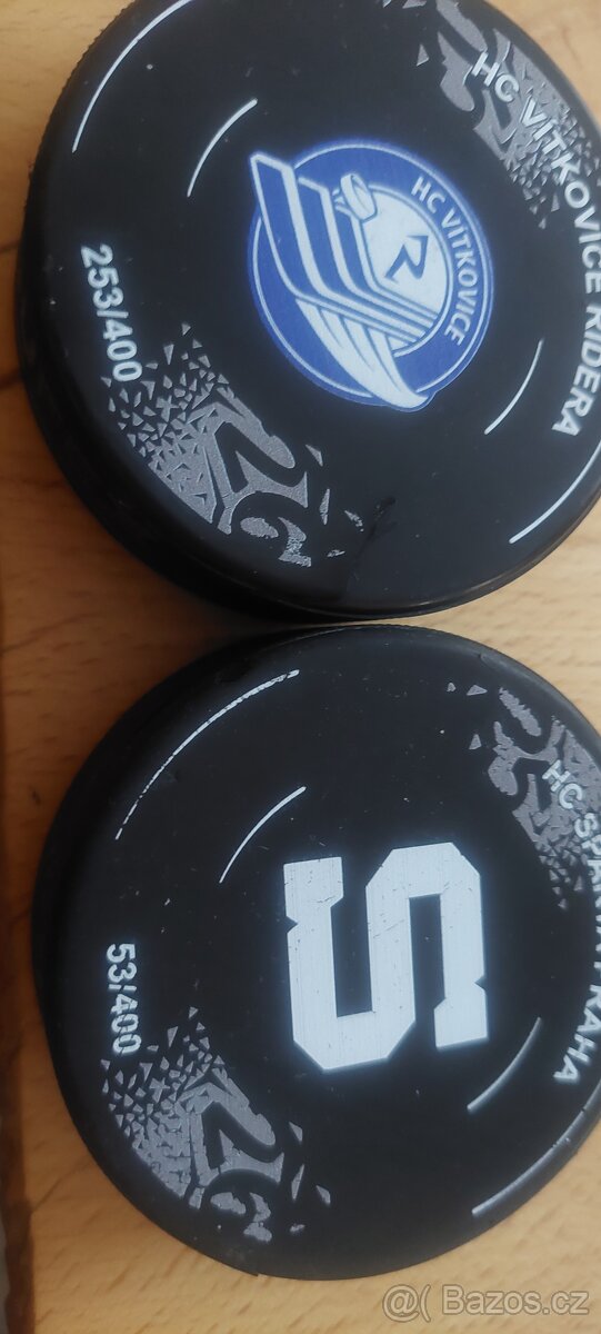 Hokejovy puk - 3
