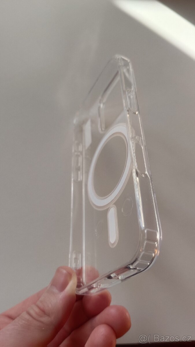 iPhone 16 Pro - kryt s magsafe - 3