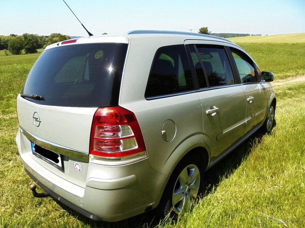Opel Zafira B,1.8,103KW, BA-LPG,rok2011,201000km - 3