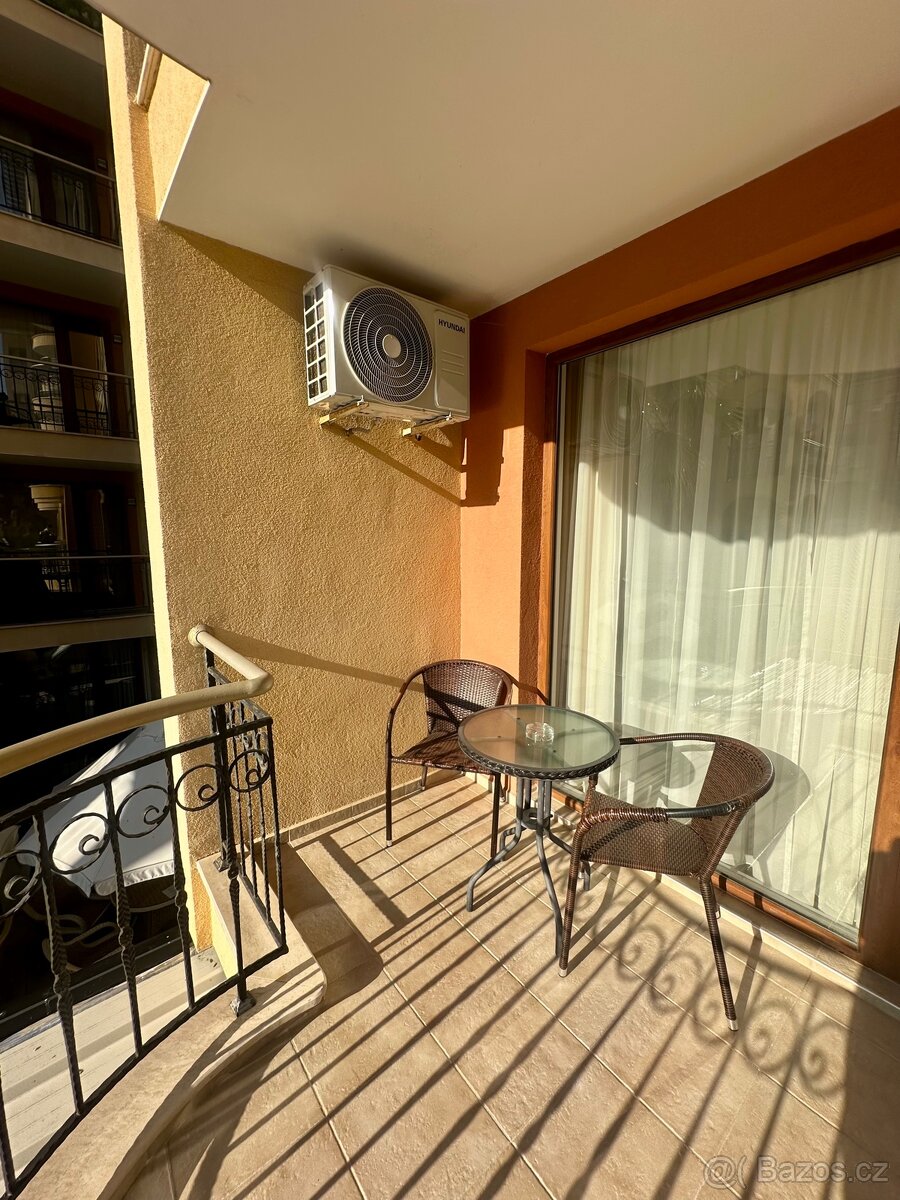 Prodej bytu v luxusním komplexu Slunečné pobřeží - 3