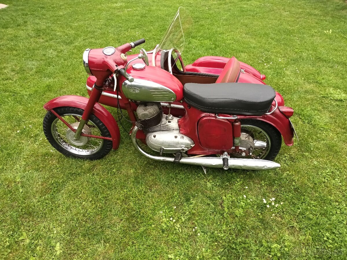 Jawa 350 se sajdou Velorex 560 - 3