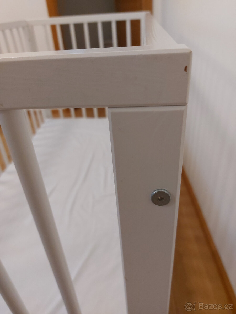 postýlka Klupś + matrace + chránič - 3