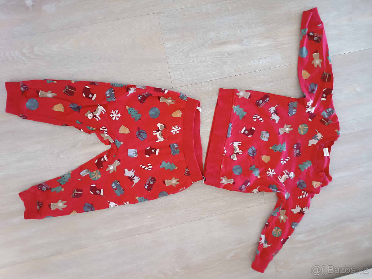Pyžámko a tričko s vánočním motivem, vel. 92 - 3