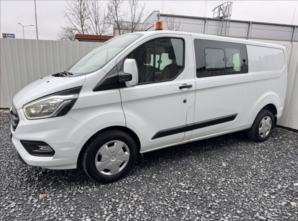 Prodávám Ford Transit Custom 2,0 TDCi 125kW L2 DPH 1.maj ČR - 3