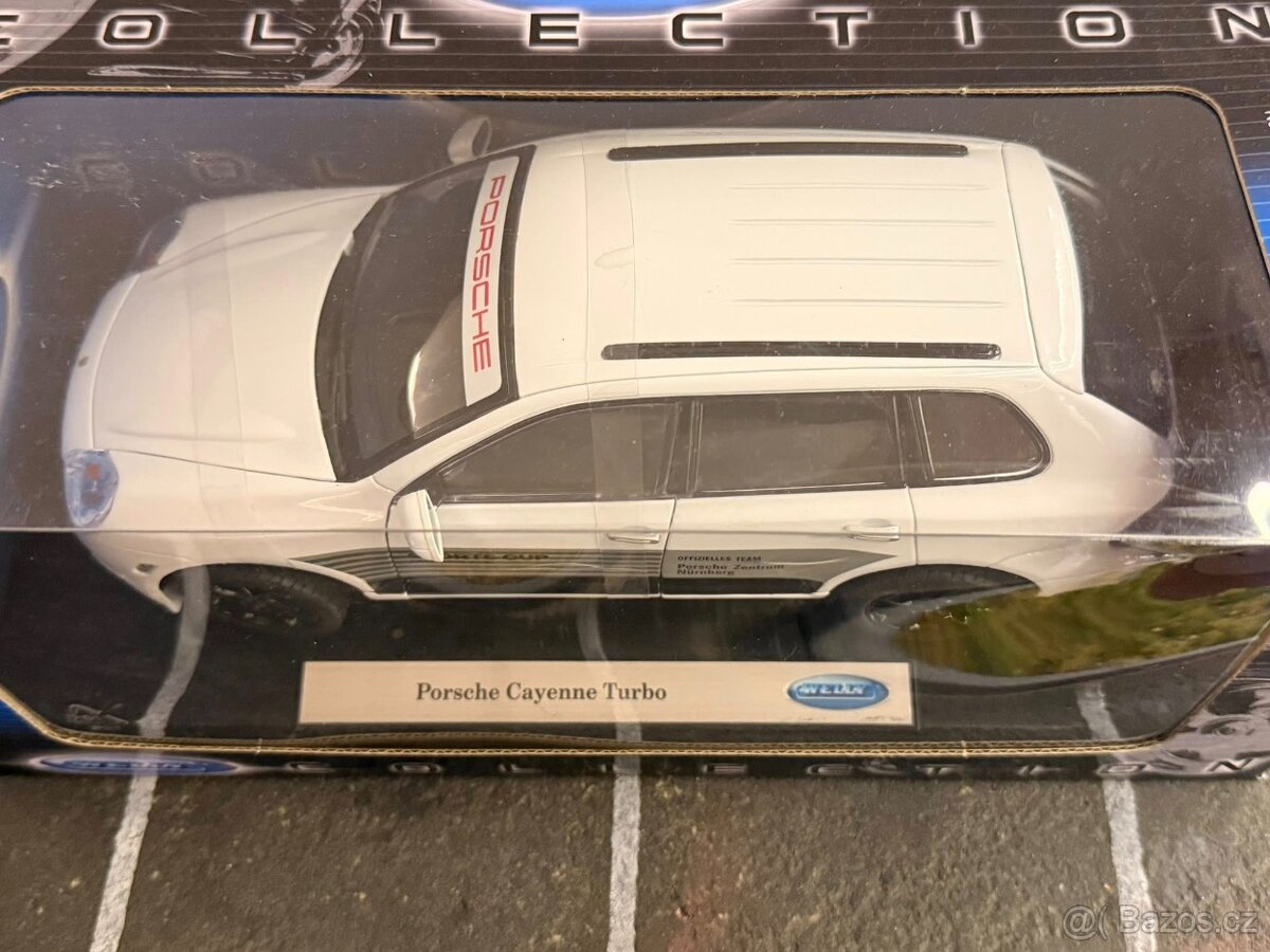 1:18 PORSCHE Cayenne Turbo Sports Cup - Welly - 3