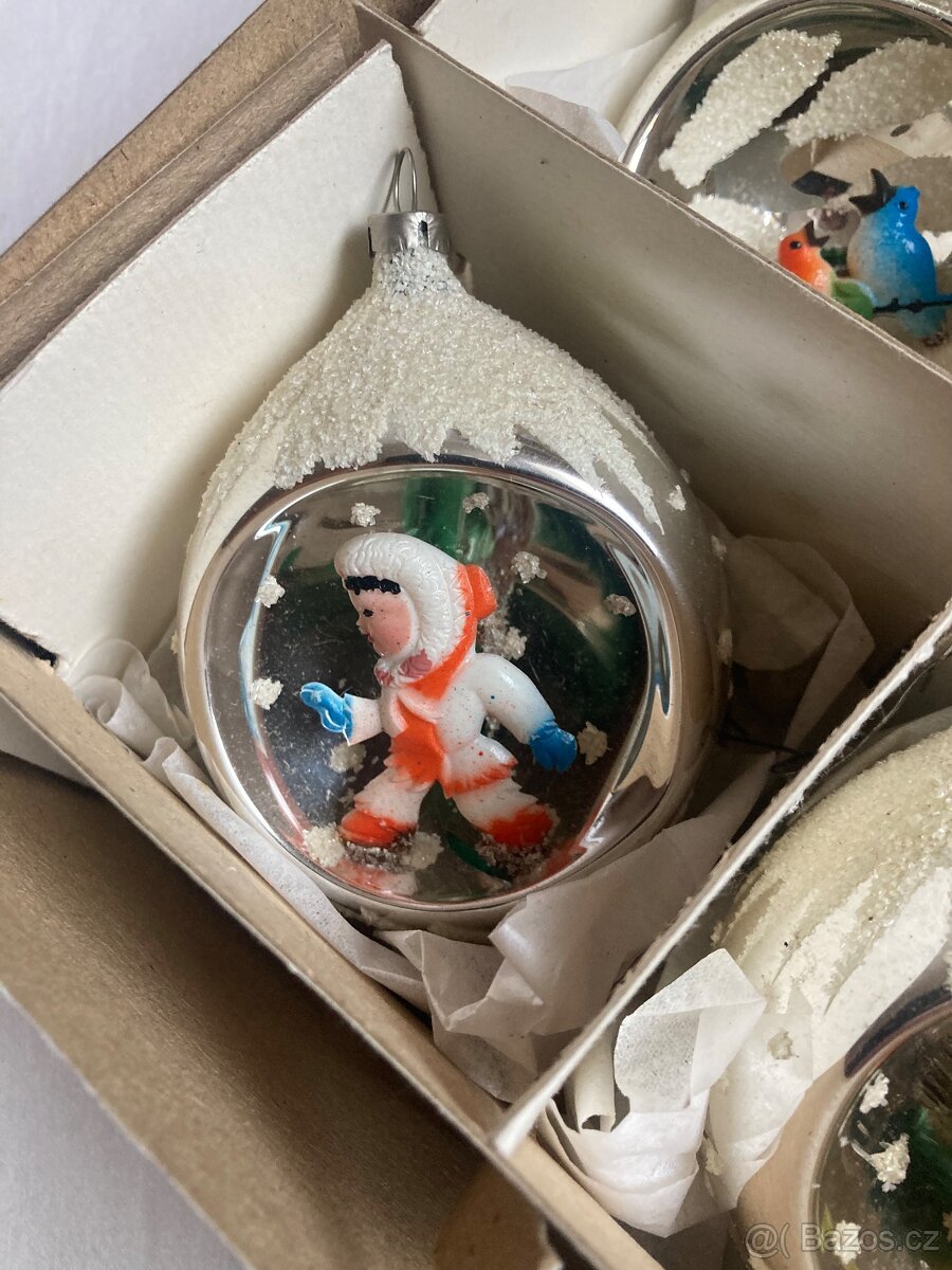 Staré vánoční ozdoby s vlepem - 3