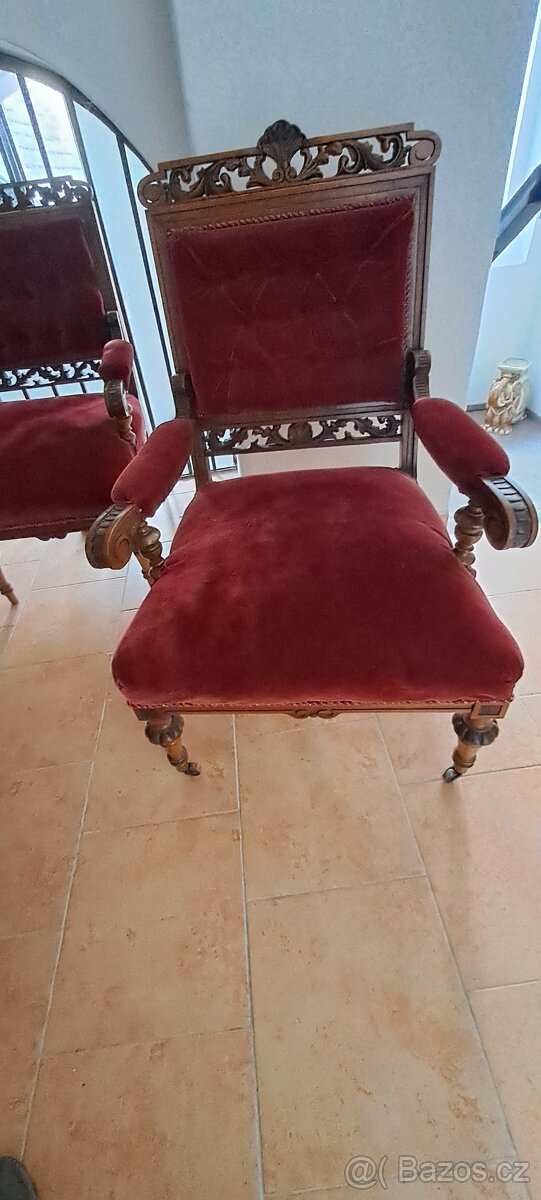 Zámecká pohovka s křesly - 3