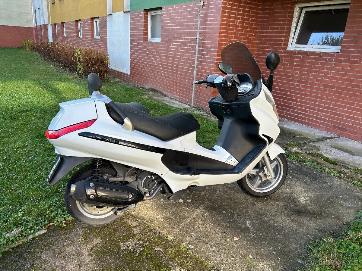 Piaggio x8 125 - 3
