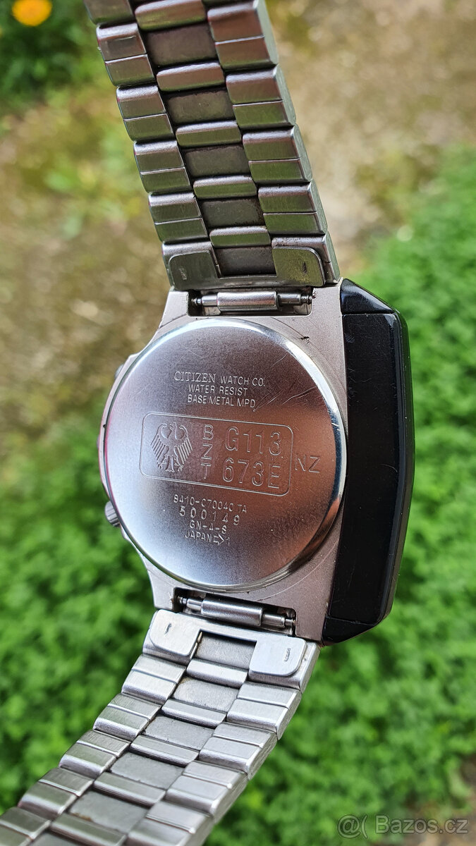 1. hodinky riadené rádiom CITIZEN \"Space Master\" - 3