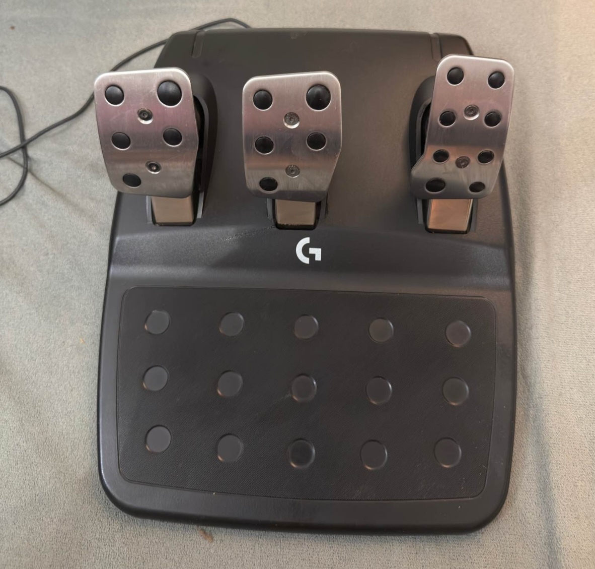 Herní volant logitech g923 kompletní set - 3