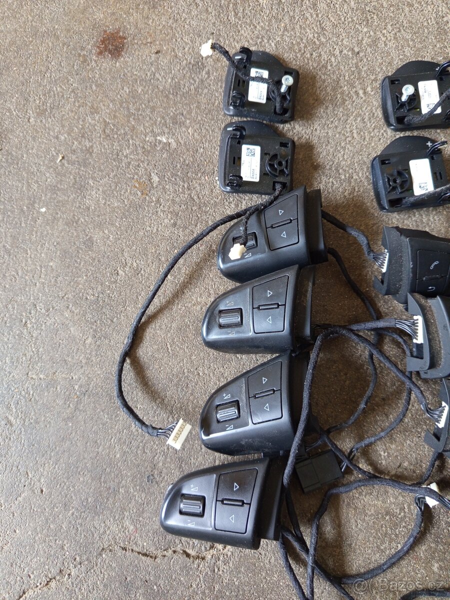 Škoda Octavia multifunkční tlačítka - 3