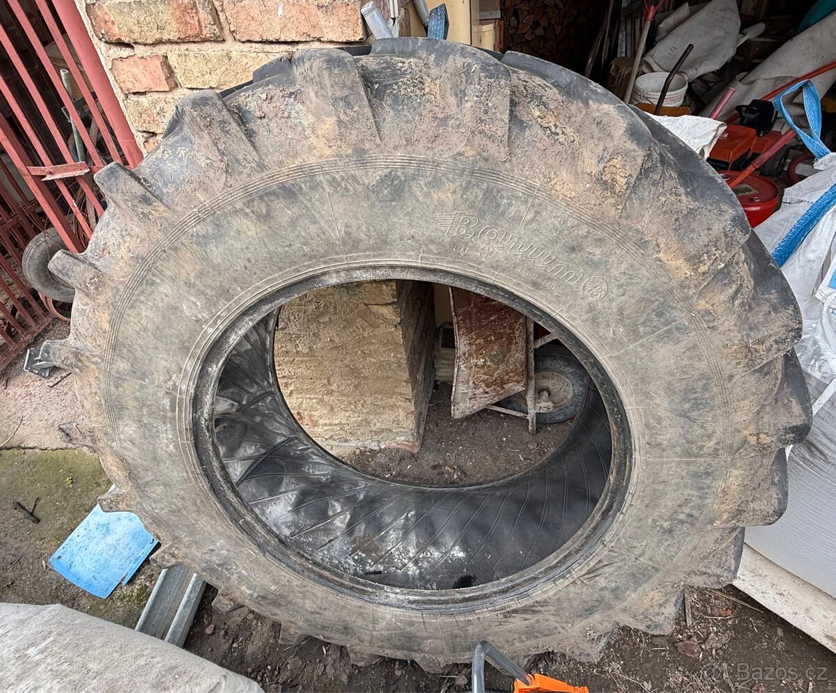 Pneu na Zetor 18,4-34 - 3
