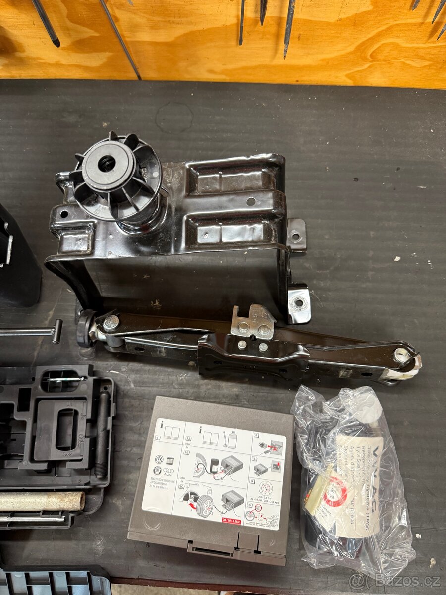 Zvedák a příslušenství Audi A5 2015 - 3