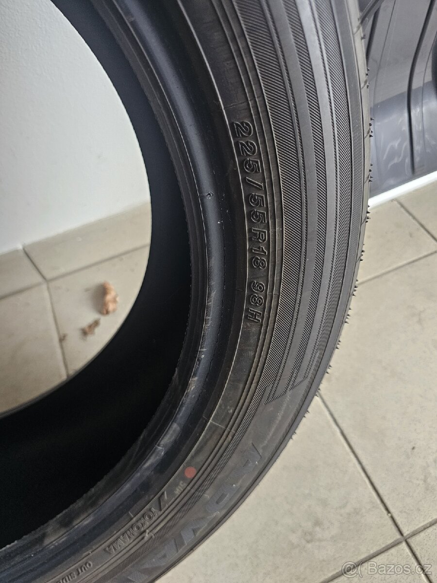Pneu 225/55r18 - 3