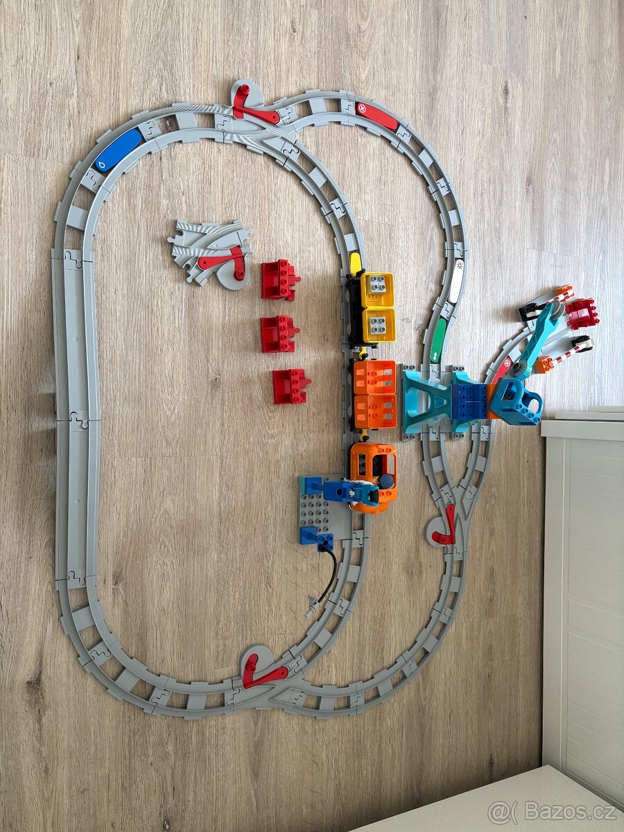 LEGO DUPLO 10875 Nákladní Vlak + LEGO DUPLO 10882 Koleje - 3