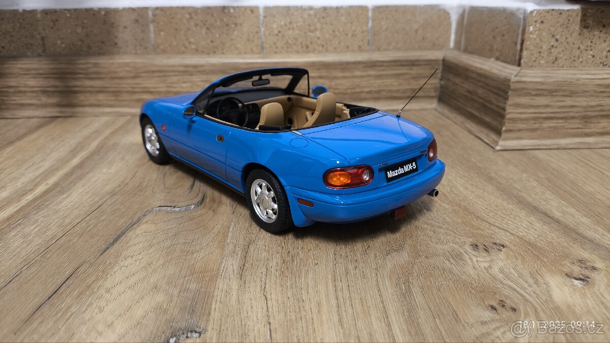 Model Mazda MX-5 NA 1:18 Otto Mobile - 3