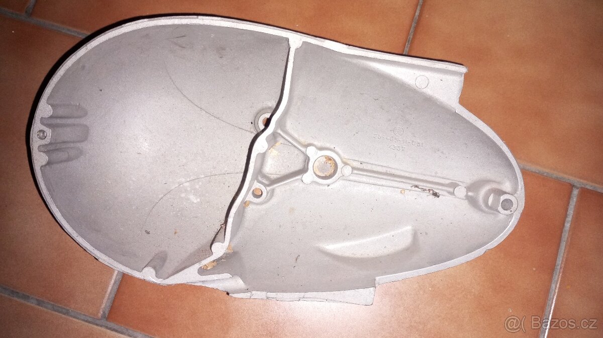 Víko motoru ČZ Egypťan - 3