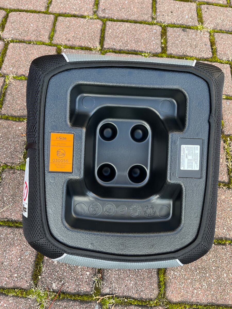 Podsedák do auta Junior MAX 15-36kg, šedý - 3