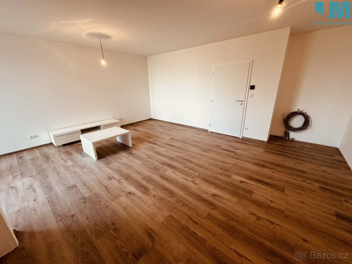Pronájem nového bytu 2+KK, 52 m² s balkónem – Okružní, Jihla - 3