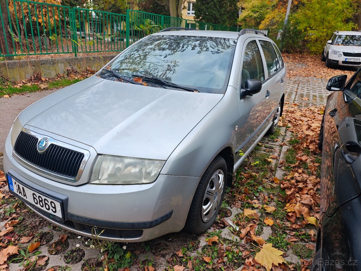 ŠKODA FABIA COMBI STŘÍBRNÁ - 3