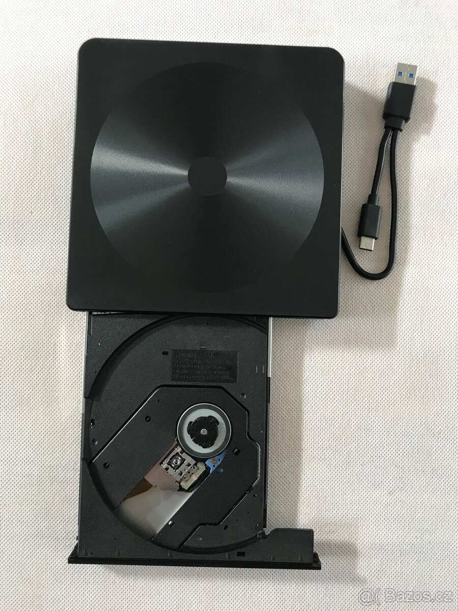 Jednotka DVD, přenosová rychlost až 5 Gb/s, - 3