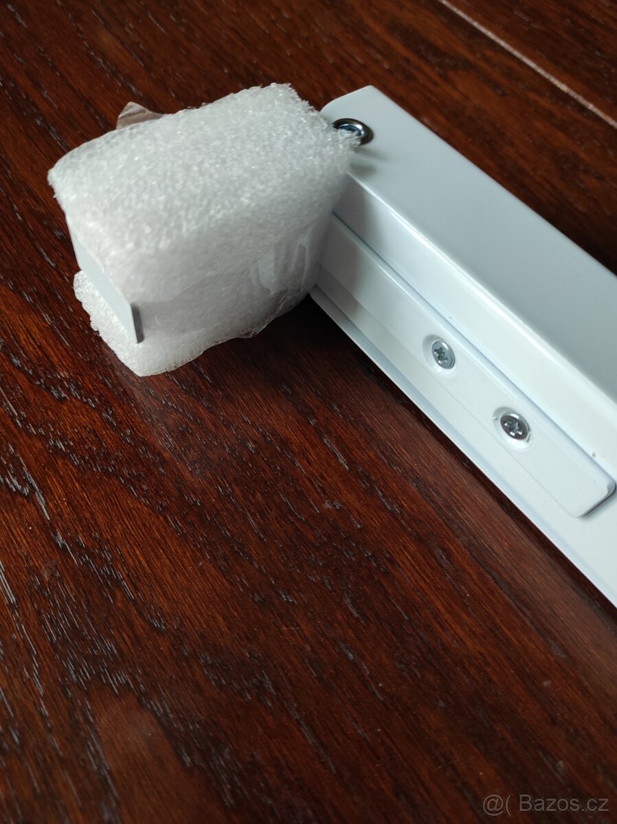 Nový závěsný skládací věšák na dveře či zeď apod. - 3