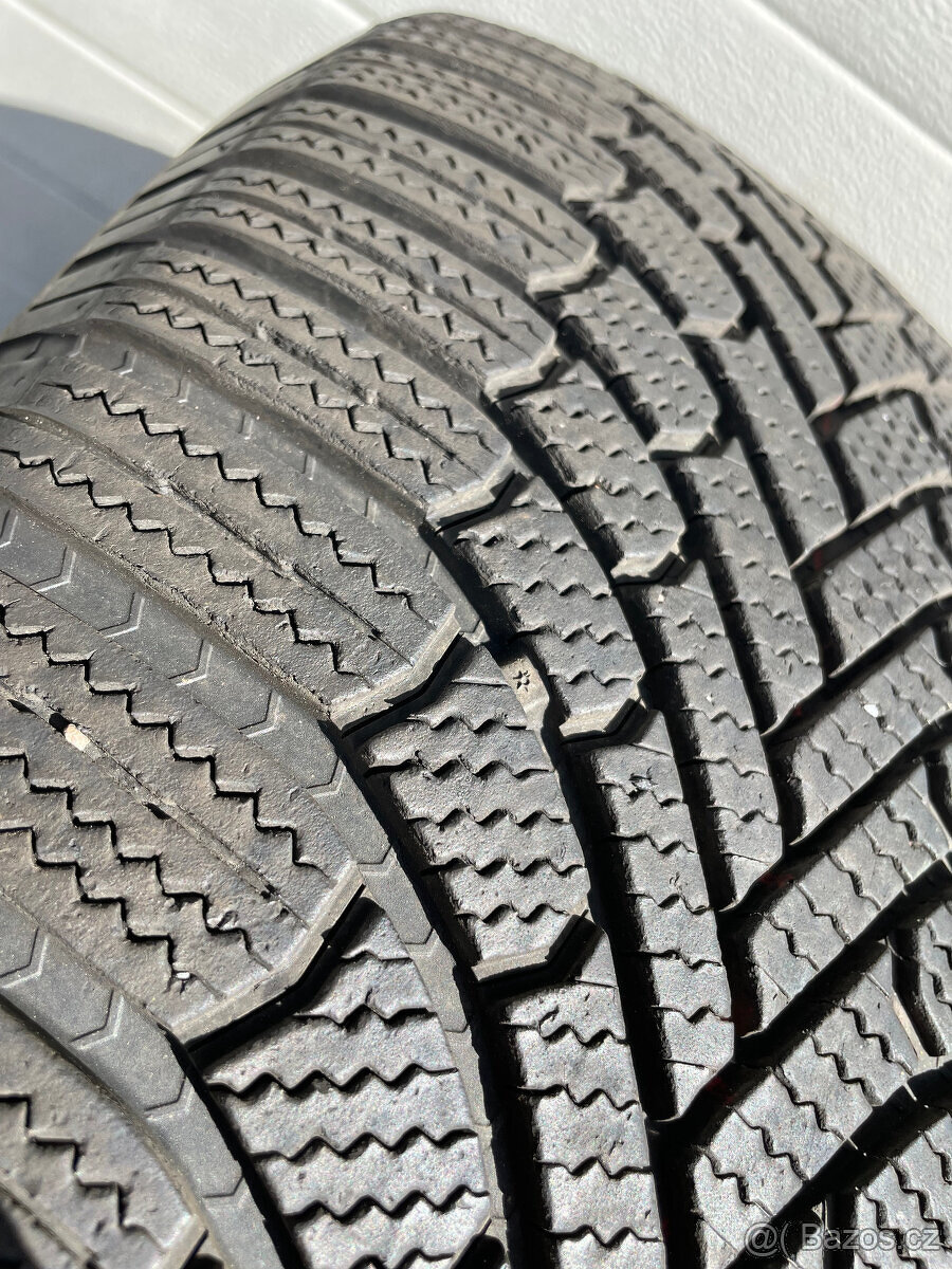 BRIDGESTONE BLIZZAK LM005 XL 265/65 R17 116H 2Ks zimní pneu - 3