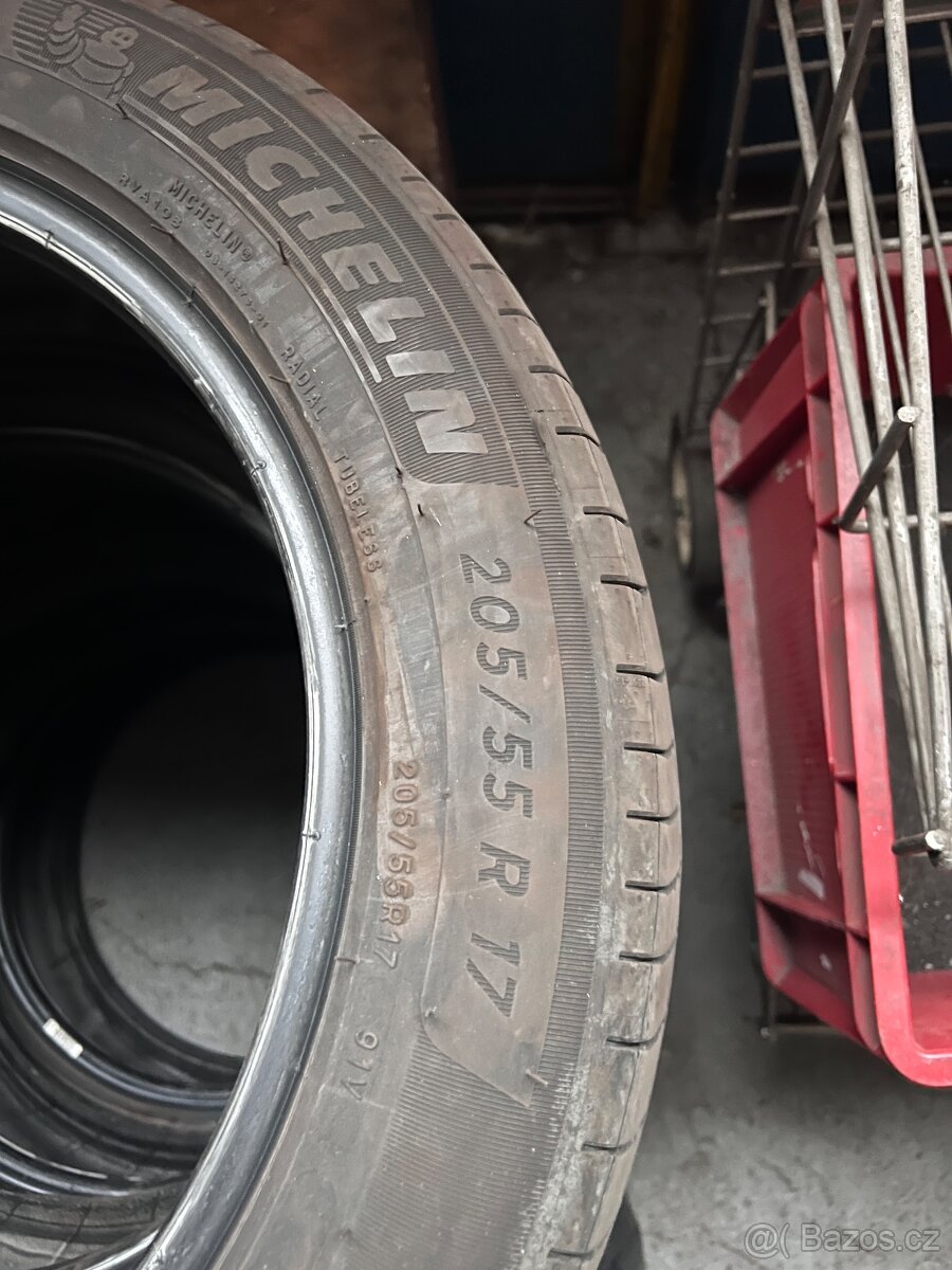 Michelin primacy 4 205/55R17 - 3