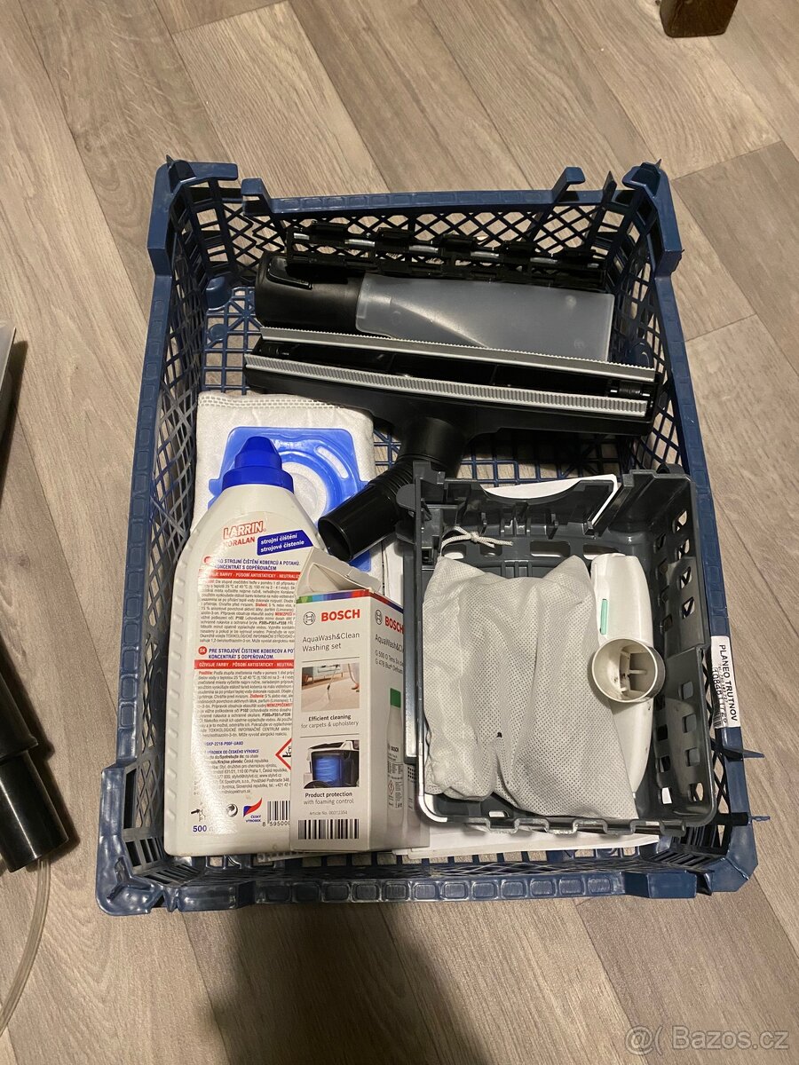 Vysavač Bosch aquaWash & clean Pro Animal - 3