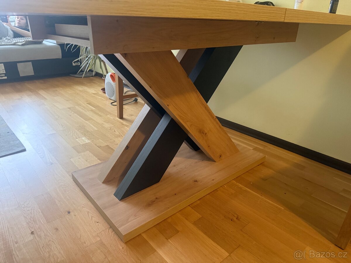 Jídelní stůl + 3 židle - 3