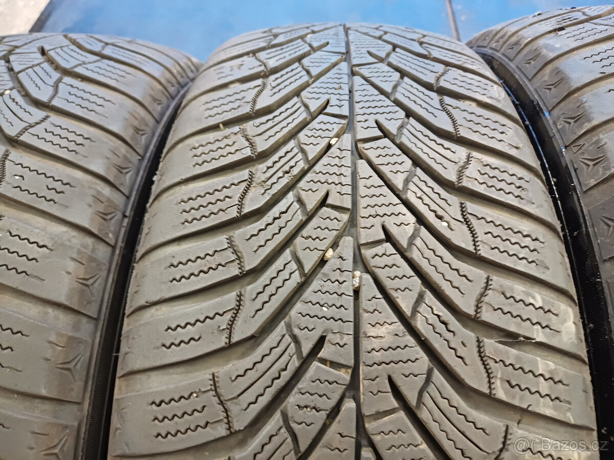 Zimní pneu Kumho 215/65/16 98T - 3