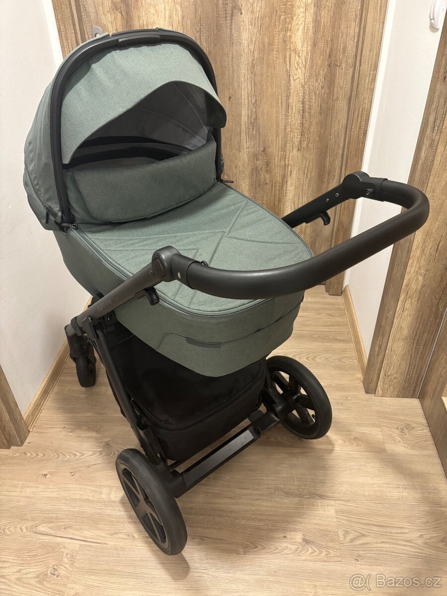 Dětský kombinovaný kočárek - 3