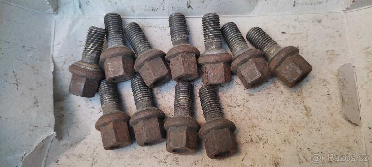 Plechové disky Octavia 1 - 3