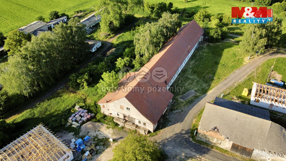 Prodej zemědělského objektu, 1700 m², Dolní Chvatliny - 3