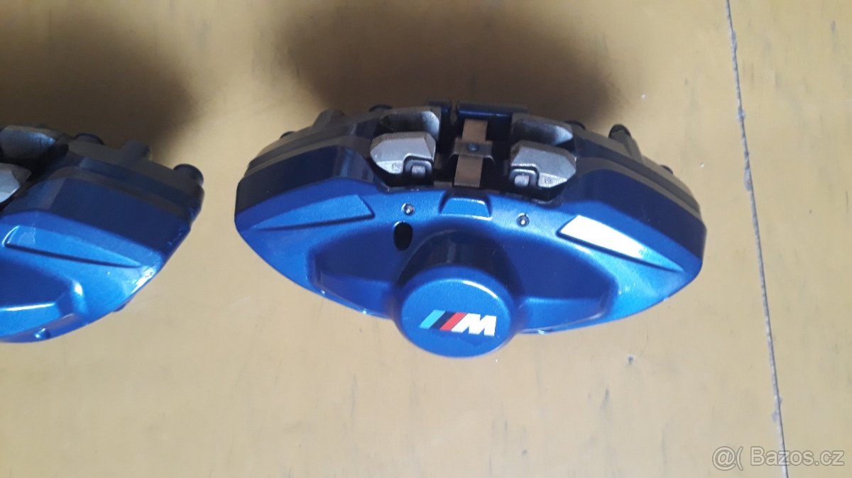 BMW M Performance brzdiče třmeny zadni sada originální - 3