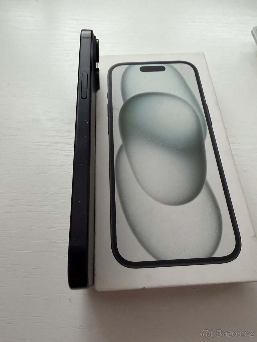 iPhone 15 Black 256GB - 3