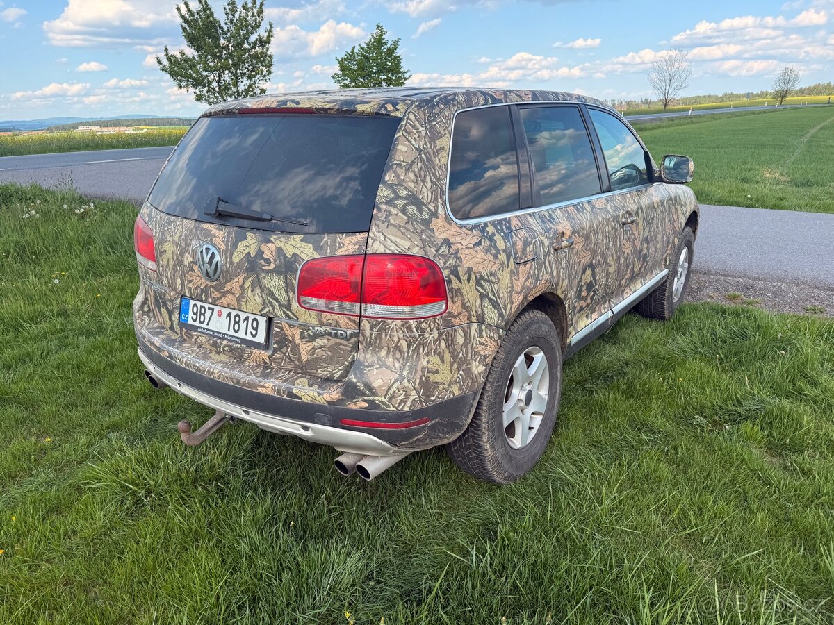 Touareg 3.0Tdi vzduch nez. Topení automat