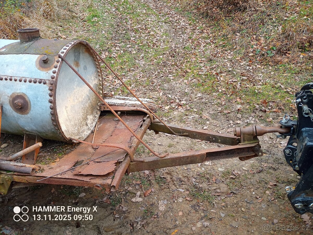 Nádrž na vodu s podvozkem - 3