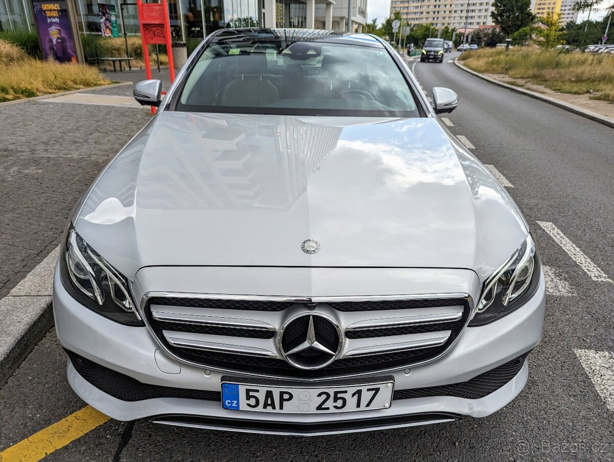 Mercedes-Benz Třídy E, 2016, 350d, DPH,vzduch,PANO - 3