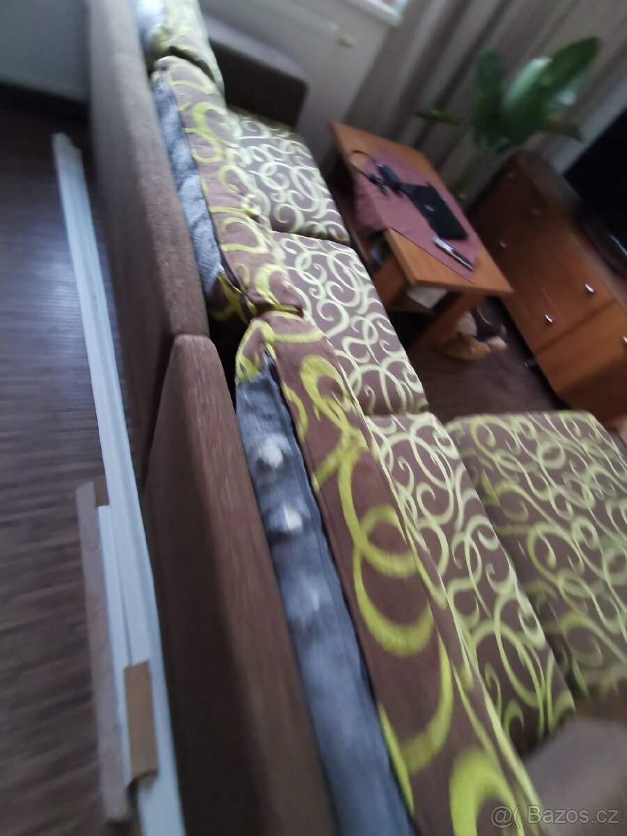 Rozkládací pohovka - 3